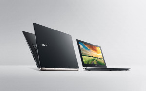 17 (1) - Republic of Gamers Najwyższej klasy procesor pozwala nie tylko na swobodne poruszanie się w świecie gier, ale również tworzenie projektów pełnych obrazów oraz filmów